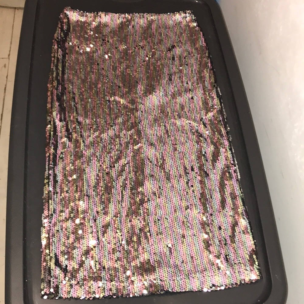 Mid-length Sequin Skirt